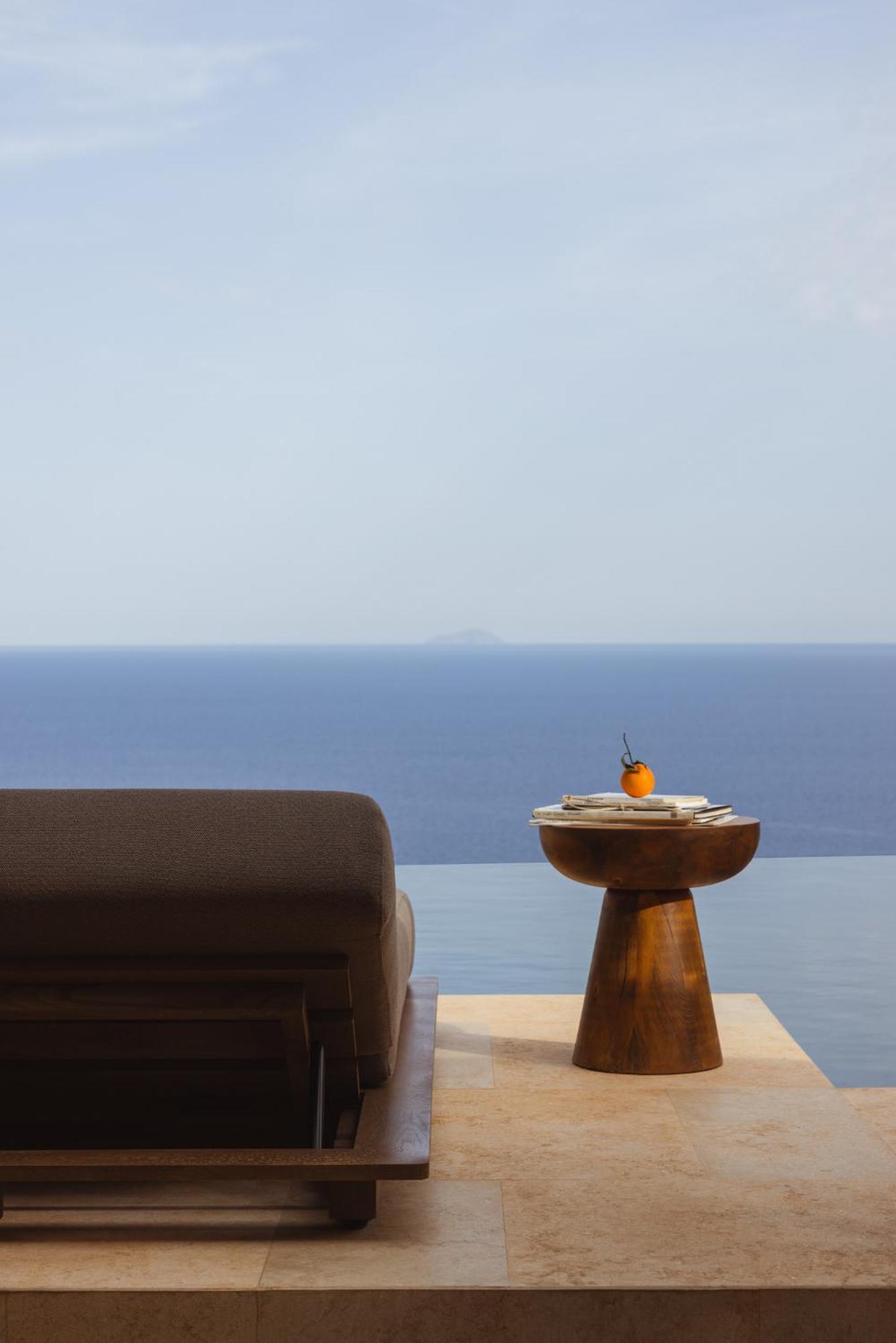 Gundari Hotel Petousis Luaran gambar